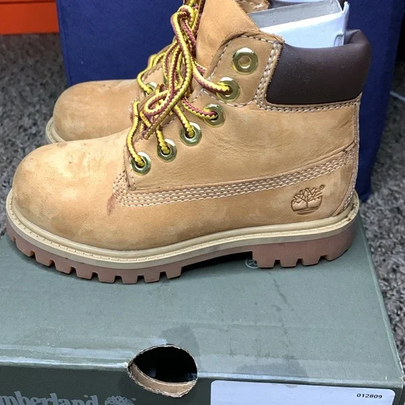 Timberland wheat Boots